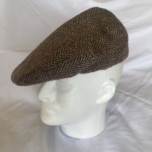 Stetson Equalizer Newsboy!
Vintage Herringbone brown/beige wool blend men’s hat.